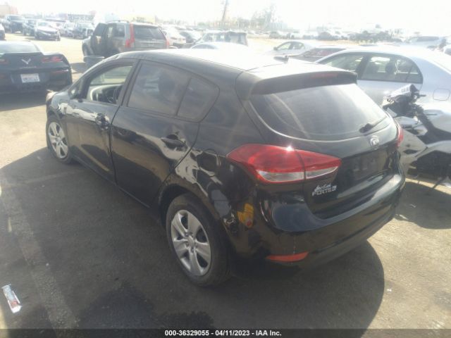 KNAFK5A80G5573139 KIA Forte 5-door Lx