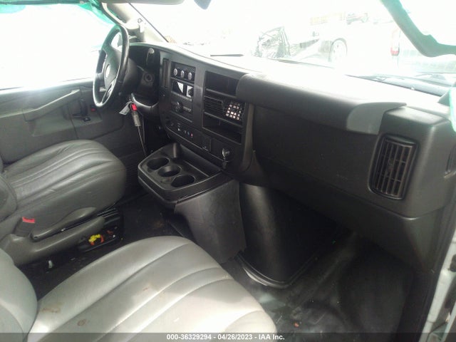 Chevrolet EXPRESS CARGO VAN 2021 1GCWGAFP8M1223354 Image 6