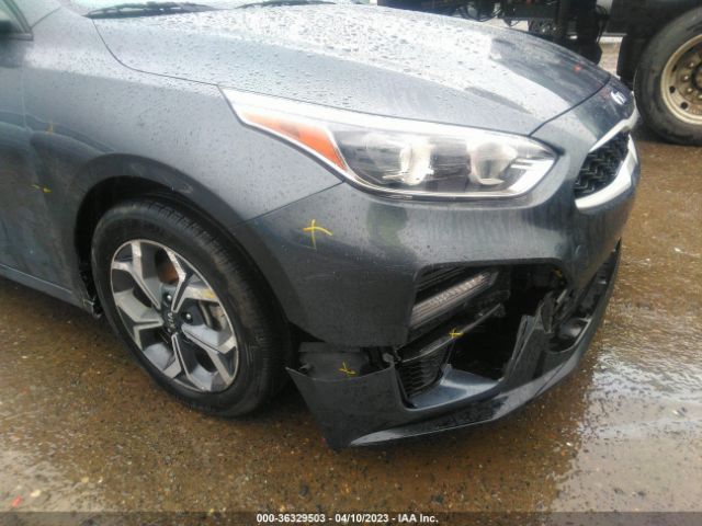 3KPF24AD6ME294739 KIA Forte Lxs