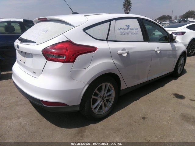 Ford FOCUS SE 2015 1FADP3K20FL324477 Image 5