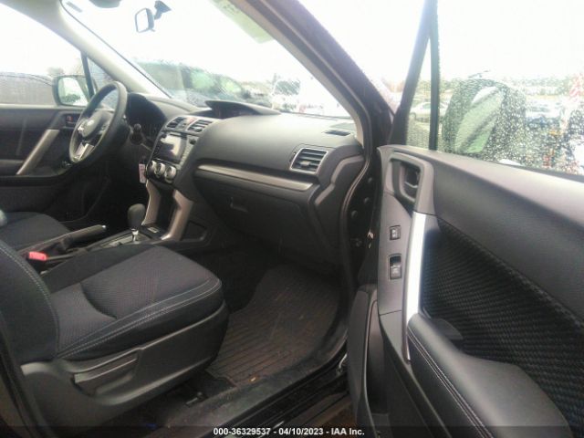 JF2SJAGC6JH554384 Subaru Forester Premium