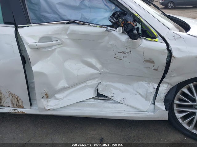 JTHBK1GG7G2215111 Lexus ES 350