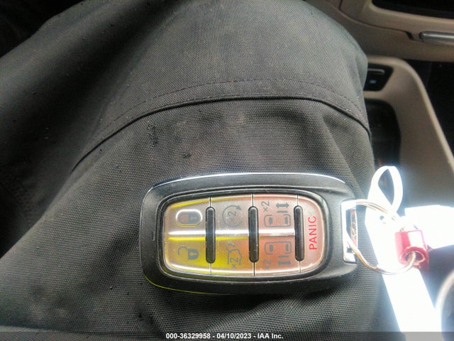 2C4RC1BG5HR576635 Chrysler Pacifica Touring-l