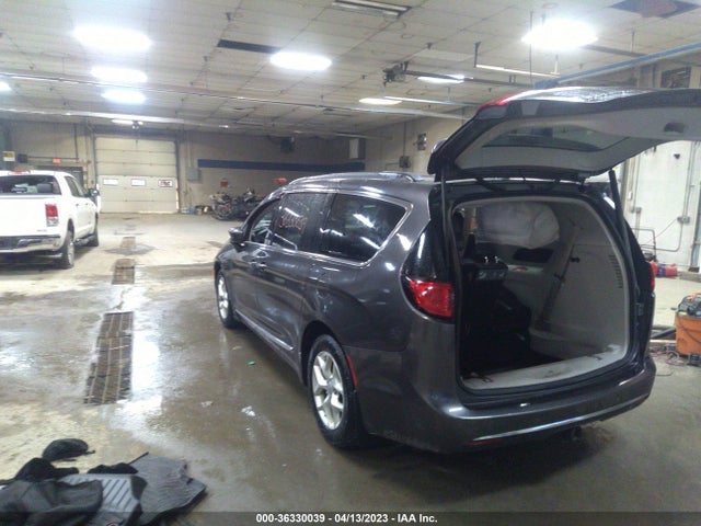 2C4RC1BG8HR833660 Chrysler Pacifica Touring-l
