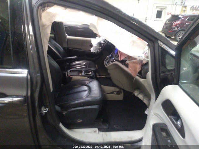 2C4RC1BG8HR833660 Chrysler Pacifica Touring-l