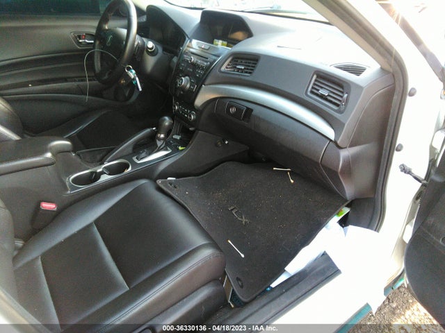 2016 Acura ILX, VIN: 19UDE2F35GA019567