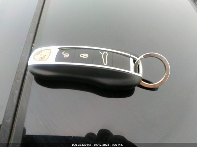 WP0AA2A79JL101482 Porsche Panamera