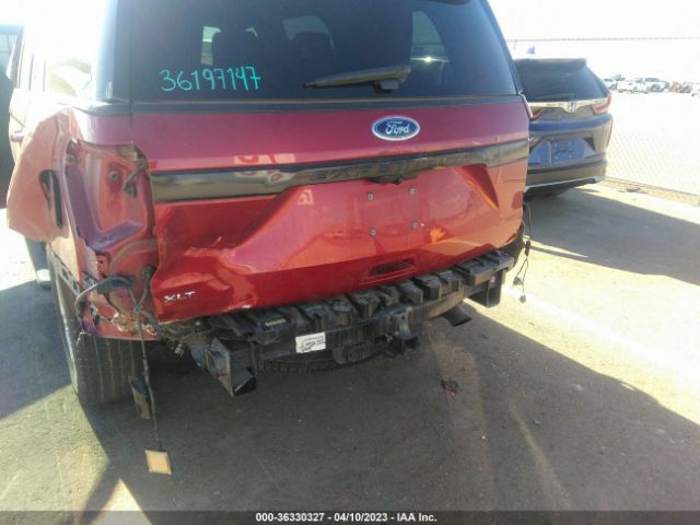 1FMJU1HT9KEA10220 Ford Expedition Xlt