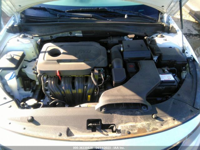 5XXGT4L32JG273377 KIA Optima Lx