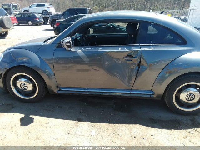 2012 VOLKSWAGEN BEETLE 2.5L PZEV VIN: 3VWJP7AT9CM622015
