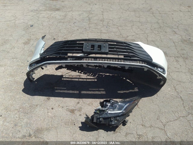 2021 TOYOTA SIENNA XLE VIN: 5TDYRKEC1MS040825