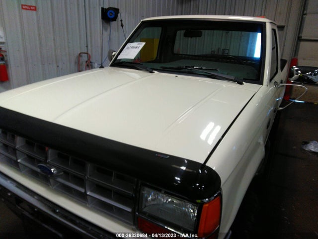 1989 FORD RANGER VIN: 1FTCR11T2KUB88372