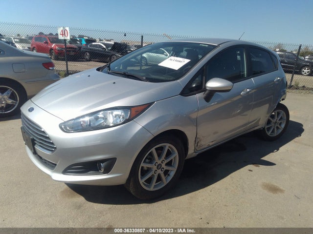 Ford FIESTA SE 2019 3FADP4EJ4KM134103 Image 2