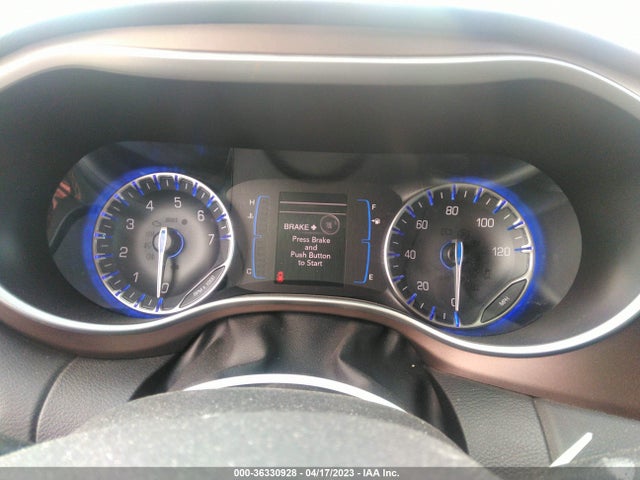 2C4RC1BG7HR763424 Chrysler Pacifica Touring-l