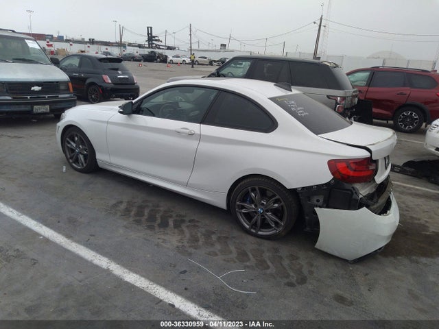 BMW 2 Series M235i 2015 WBA1J7C57FV253598 Image 4