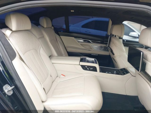 WBA7F0C59GGM20391 BMW 7 Series 750i