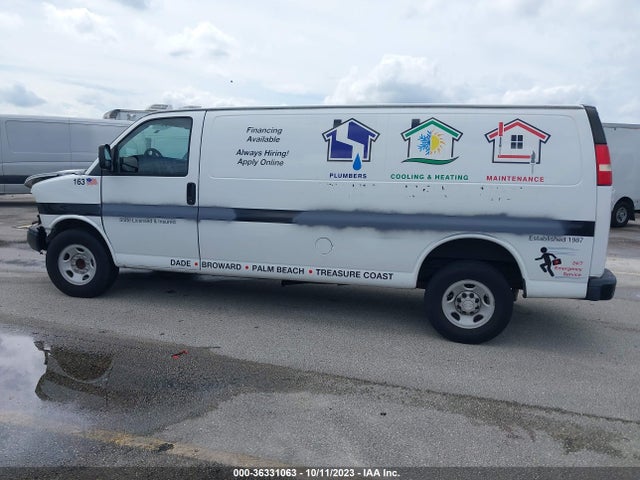 Chevrolet EXPRESS CARGO VAN 2014 1GCWGGBA3E1146835 Image 15