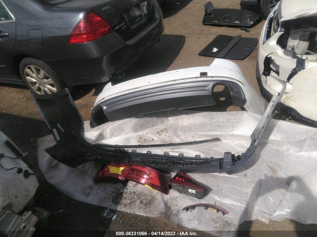 WAUENAF45JA086910 Audi A4 Premium Plus