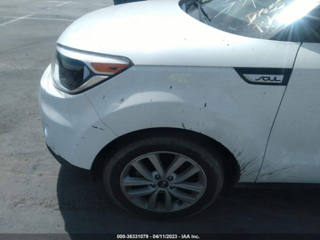 KNDJP3A59J7580529 KIA SOUL +