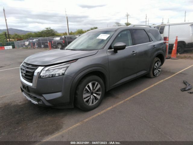 5N1DR3CC3NC249988 Nissan Pathfinder Sl