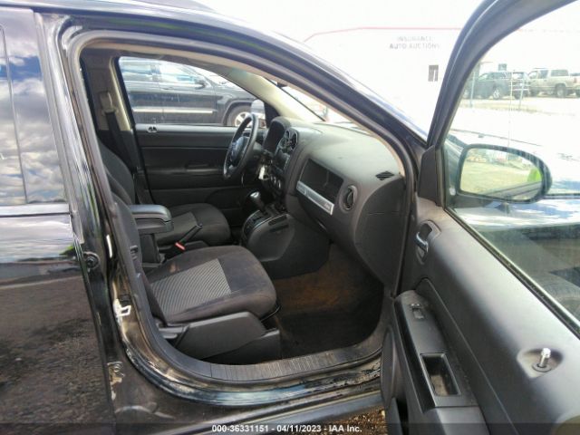 1C4NJDBB8GD778476 Jeep Compass Sport
