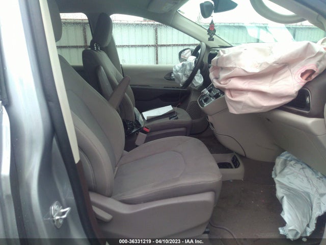 2C4RC1DG1HR511259 Chrysler Pacifica Touring