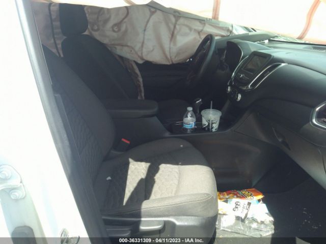 Chevrolet EQUINOX LT 2019 2GNAXKEV8K6167661 Image 5
