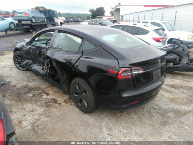 5YJ3E1EA8NF352239 Tesla MODEL 3