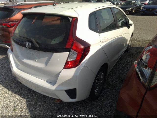Honda FIT LX 2015 3HGGK5H59FM722306 Image 4