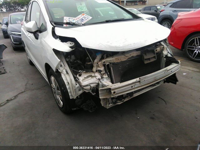 Honda FIT LX 2015 3HGGK5H59FM722306 Image 6