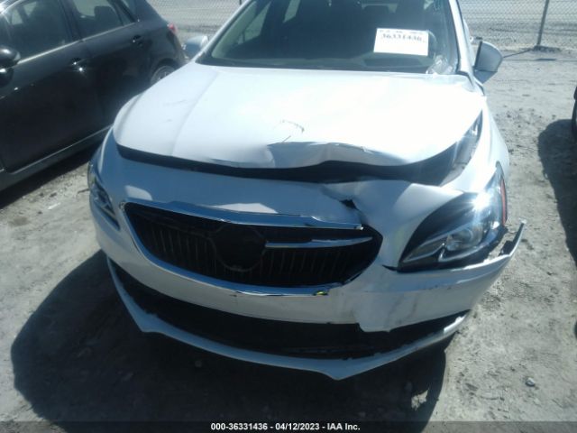 1G4ZP5SS8HU132194 Buick Lacrosse Essence
