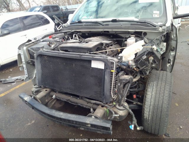 1GKS2GKC4KR182596 GMC Yukon Xl Slt