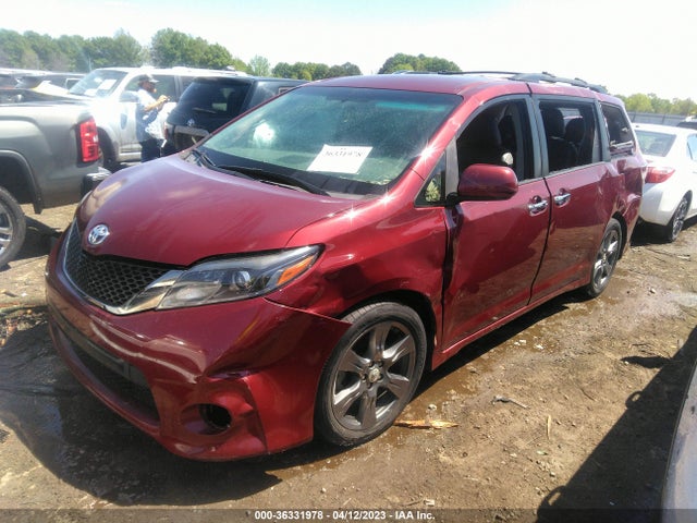Toyota SIENNA SE 2017 5TDXZ3DC0HS871483 Image 2