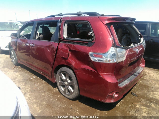 Toyota SIENNA SE 2017 5TDXZ3DC0HS871483 Image 3
