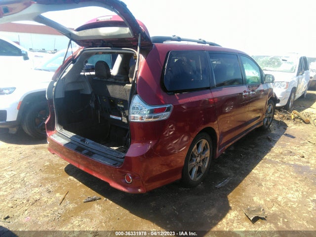 Toyota SIENNA SE 2017 5TDXZ3DC0HS871483 Image 4