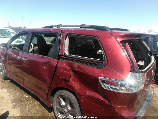 Toyota SIENNA SE 2017 5TDXZ3DC0HS871483 Image 6