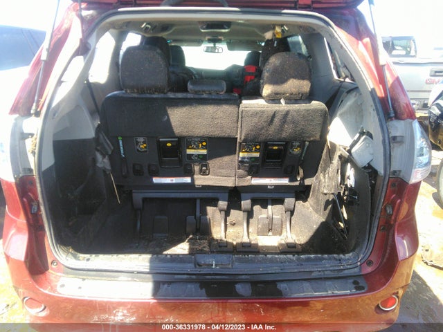 Toyota SIENNA SE 2017 5TDXZ3DC0HS871483 Image 8