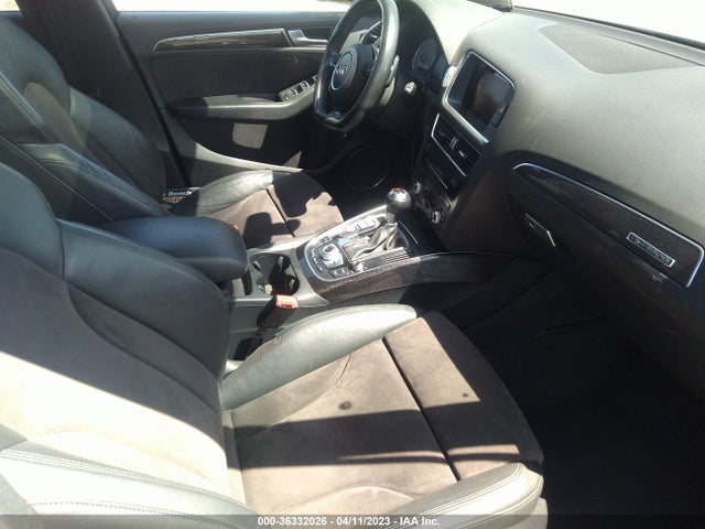 WA1CGAFP4FA147096 Audi Sq5 Premium Plus