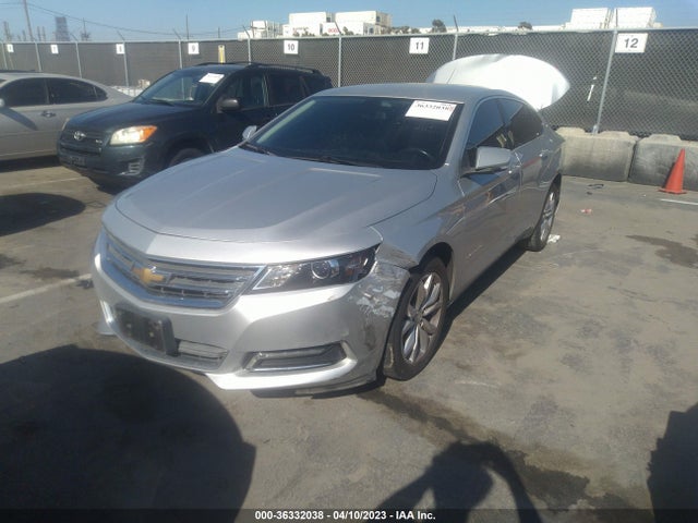 Chevrolet IMPALA LT 2018 2G1105S32J9109147 Image 2