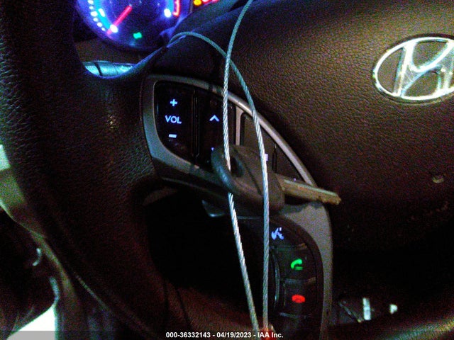 Hyundai ELANTRA SE 2015 5NPDH4AE2FH588801 Image 3