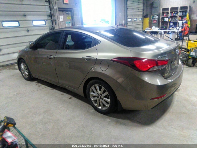 Hyundai ELANTRA SE 2015 5NPDH4AE2FH588801 Image 4