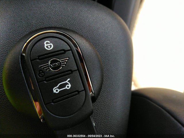 2016 Mini Hardtop, VIN: WMWXU1C51G2A93982