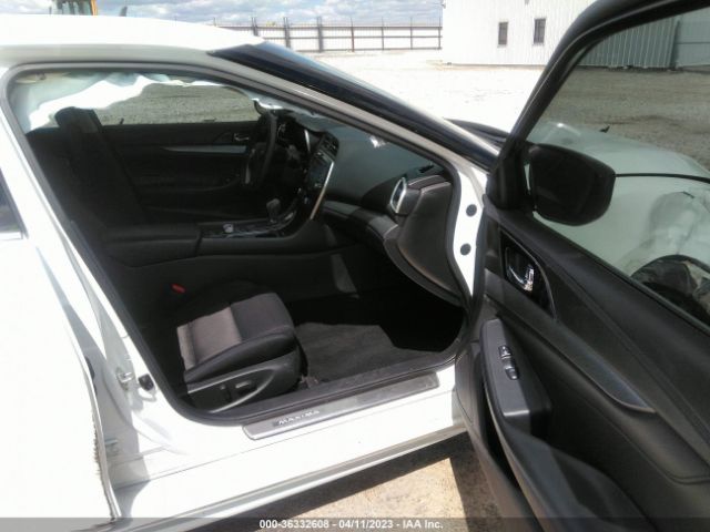 1N4AA6AP6JC394058 Nissan MAXIMA S