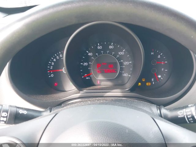 KNDJN2A29E7727704 KIA Soul Base