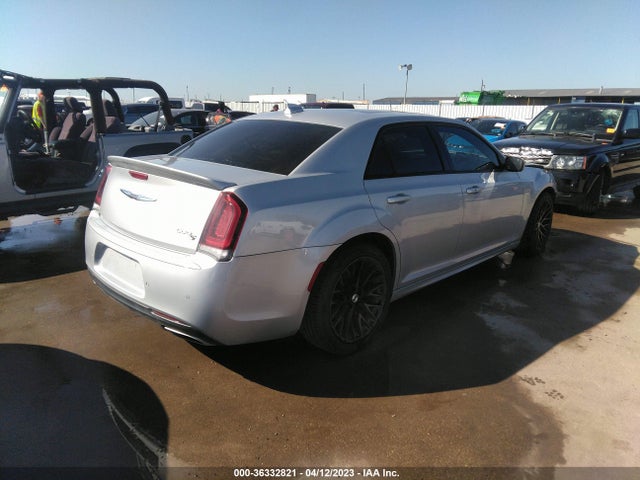 2C3CCABG3KH667653 Chrysler 300 300s