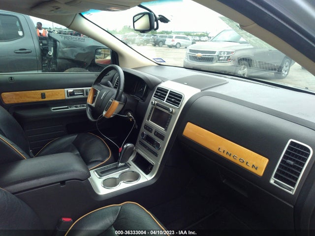 2010 LINCOLN MKX VIN: 2LMDJ6JC1ABJ21484
