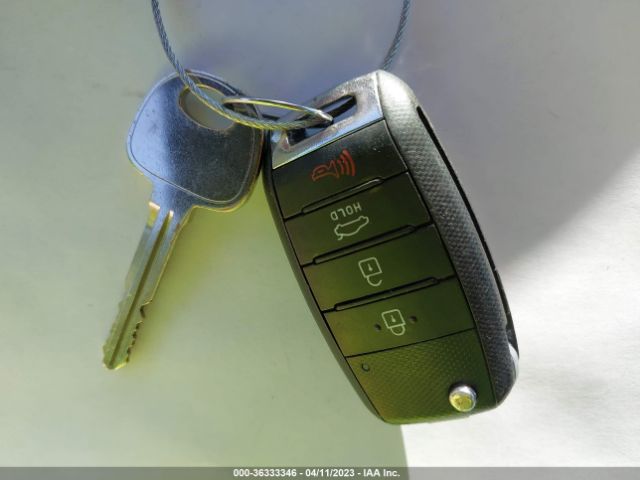 KNAFK4A65G5590415 KIA FORTE LX