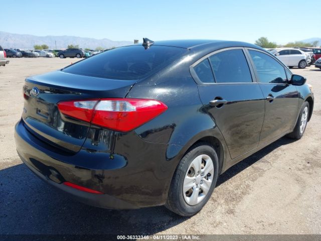 KNAFK4A65G5590415 KIA FORTE LX