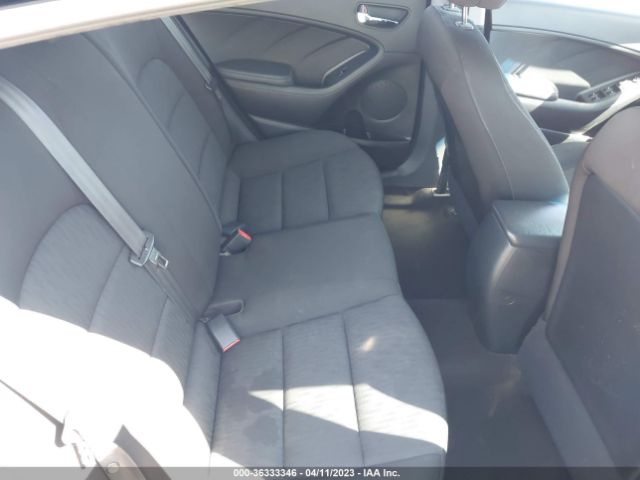 KNAFK4A65G5590415 KIA FORTE LX