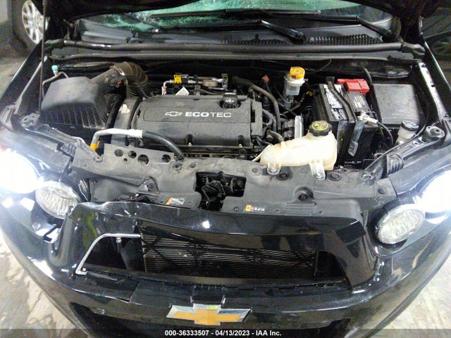 Chevrolet SONIC LT 2016 1G1JC5SH7G4111104 Image 10